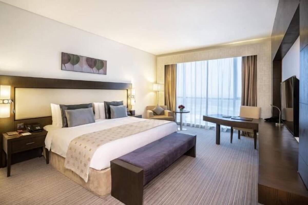 Minibar, in-room safe, desk, blackout curtains