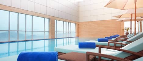 Kolam renang terbuka