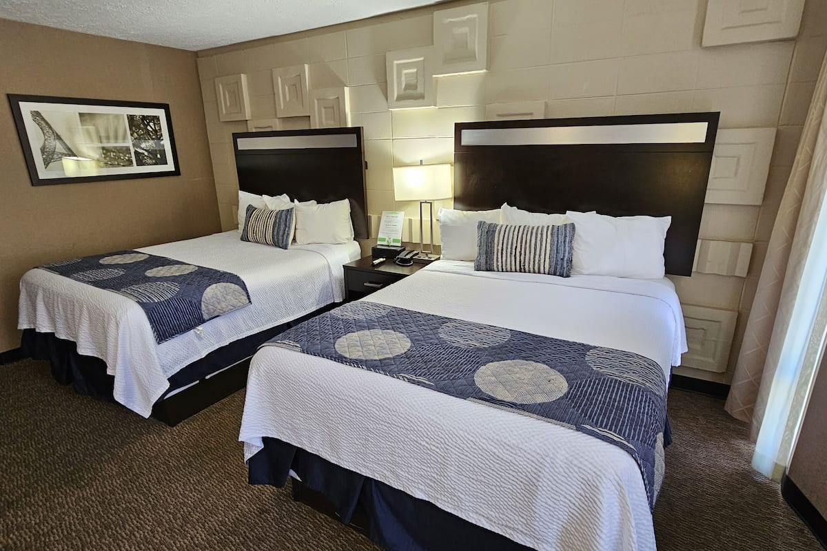 in-room safe, desk, iron/ironing board, free wifi