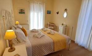 Apartamento de lujo, 3 habitaciones | 3 dormitorios, sábanas de algodón egipcio, ropa de cama de alta calidad