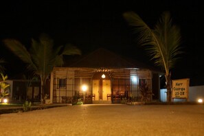 Property grounds - Bamboo Garden Hotel (Serrekunda)