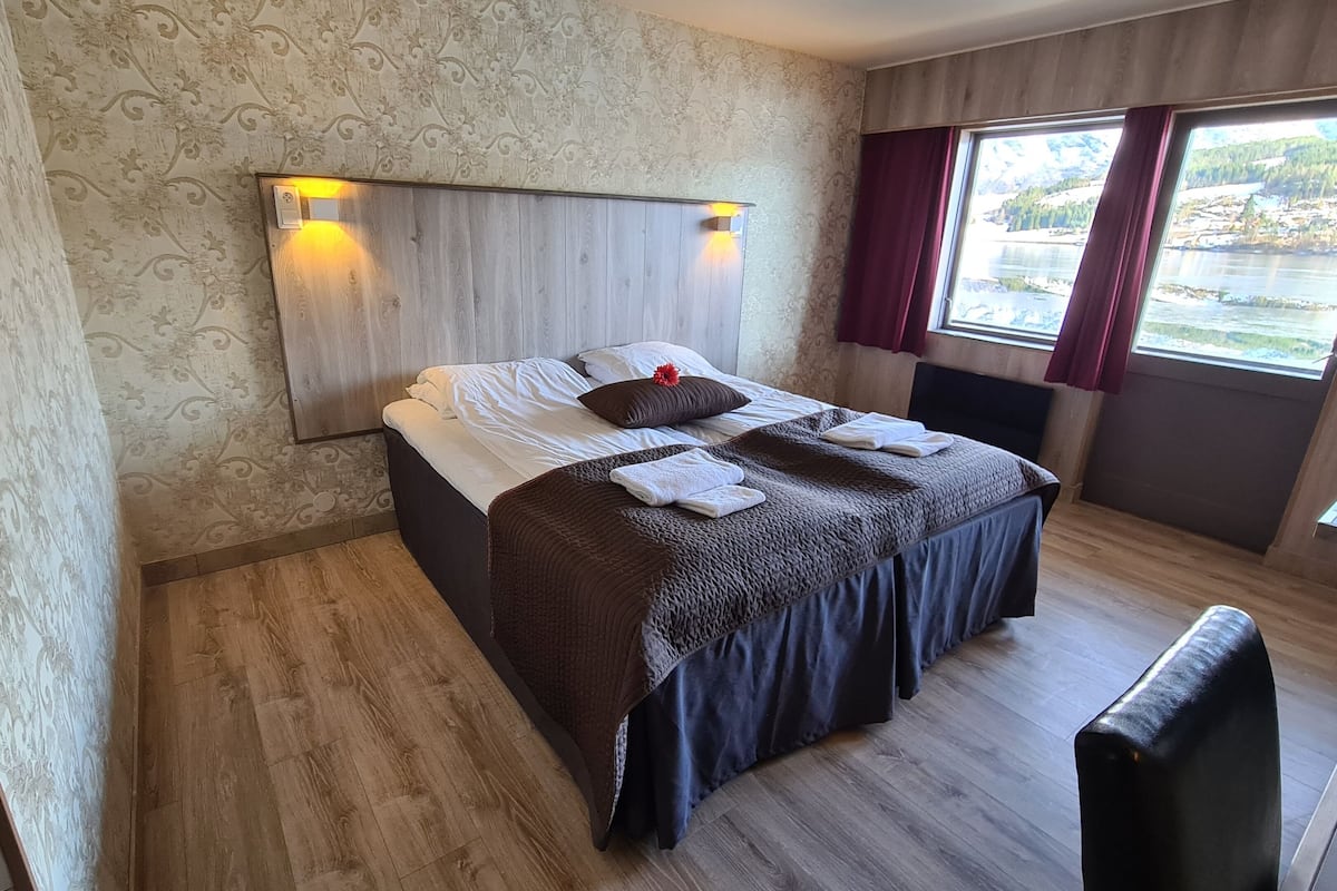 Twin consept room | Bathroom