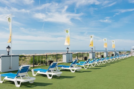 Sundeck. Grand Hotel of Cape May