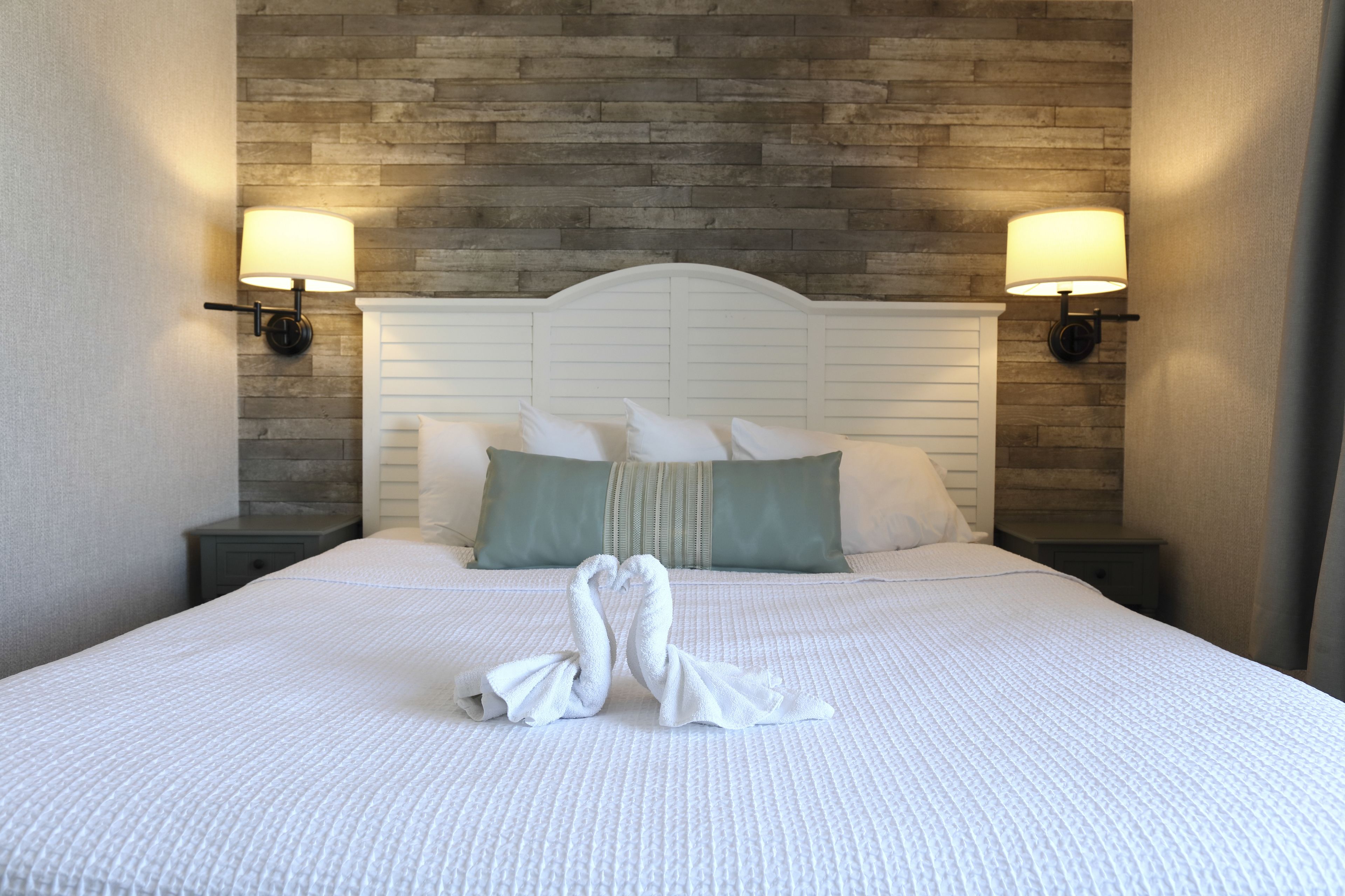 1 king bed with sofa bed suite, kitchenette, sundeck view exterior entrance | premium bedding, pillow-top beds, in-room safe, blackout curtains