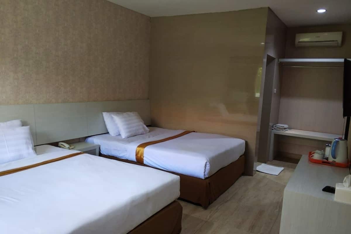 standard twin room | free wifi