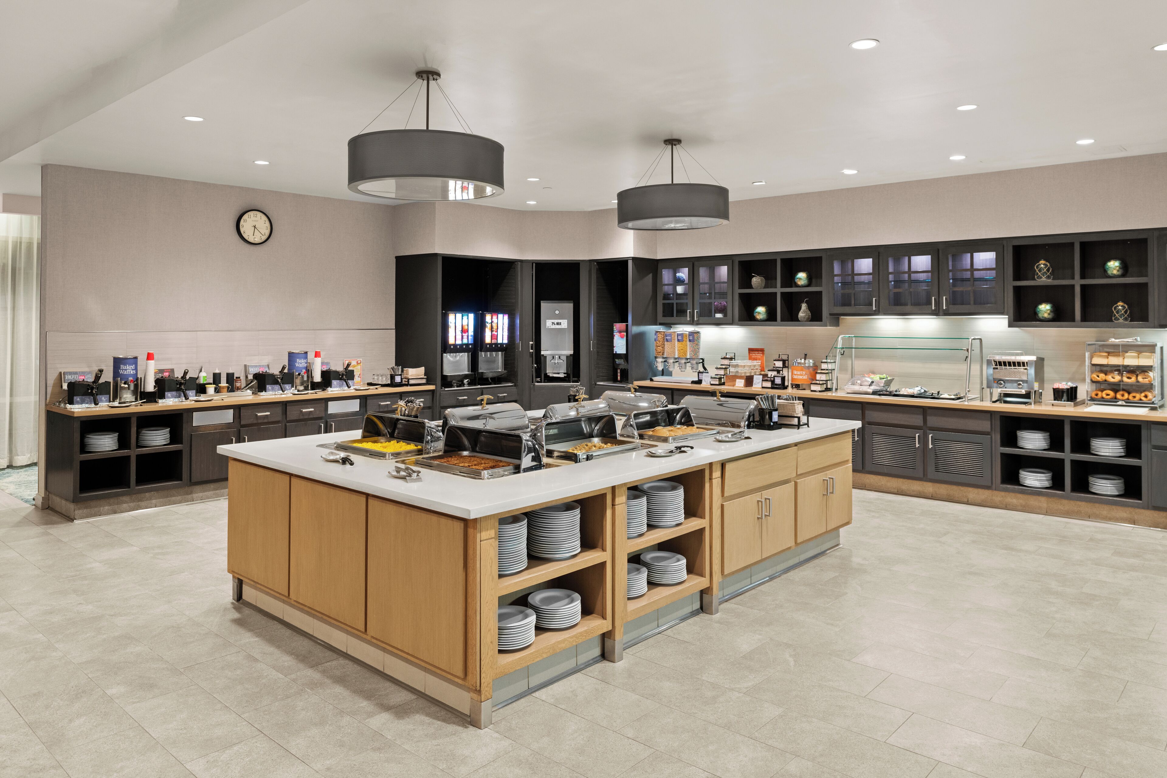 free daily on-the-go breakfast