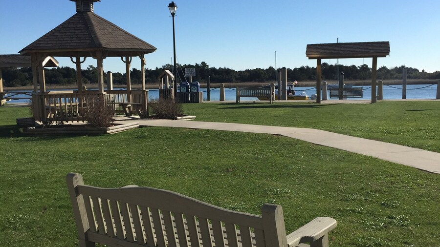 Bask Hotel at Big Rock Landing