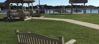 Bask Hotel at Big Rock Landing