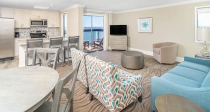 Bask Hotel at Big Rock Landing