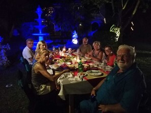 Outdoor dining - Hotel Bougainvilla (Beruwela)
