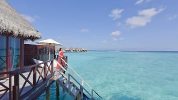 Bungalow, Overwater | Balcony