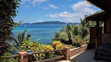 Chambre Panoramique, 1 trĂšs grand lit, vue mer | Vue de la chambre