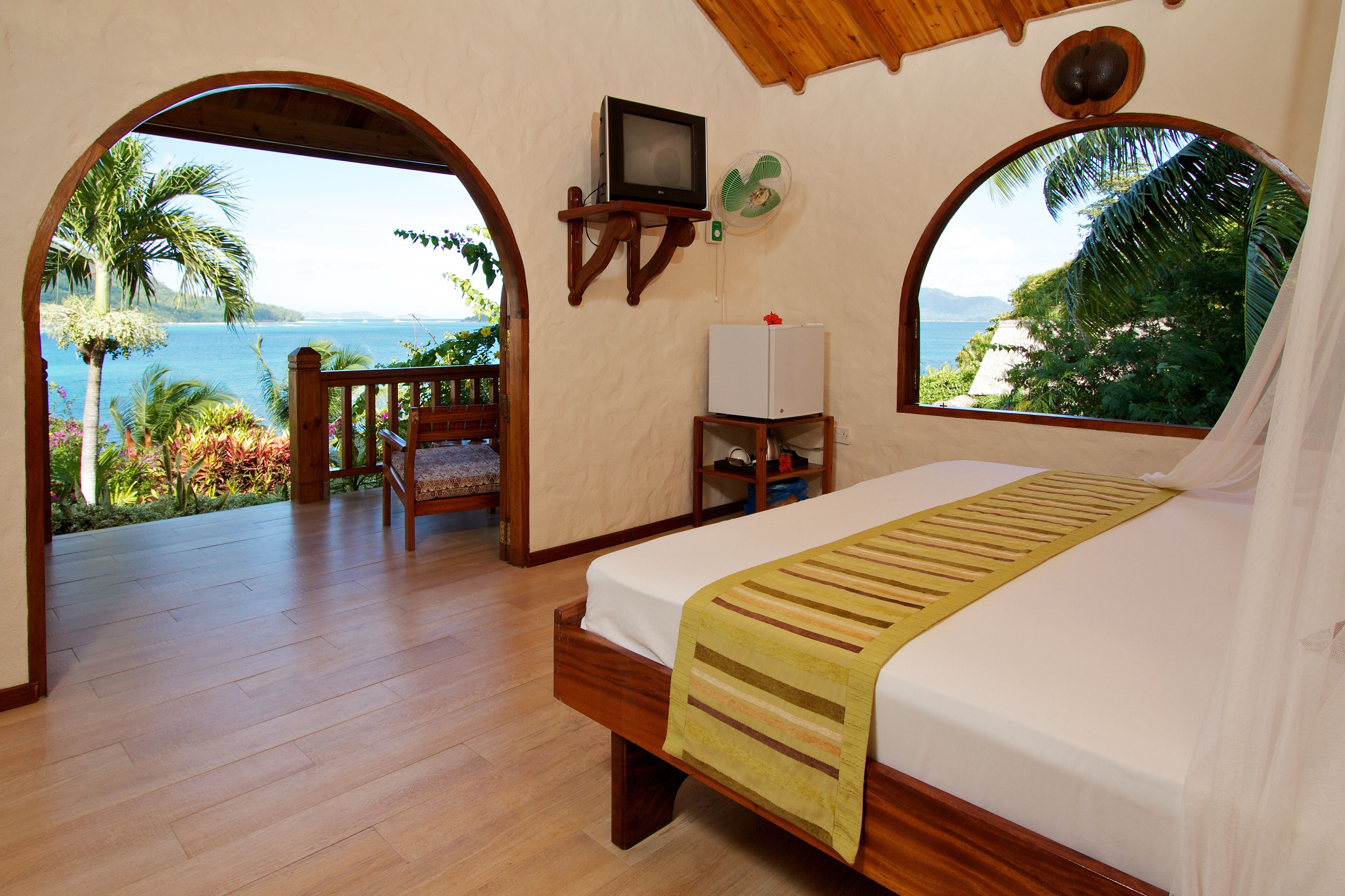 غرفة عادية - لغير المدخنين - بمنظر جزئي للمحيط | إطلالة الغرفة