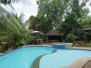 Piscina externa