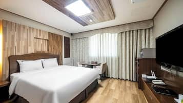 In-room safe, free WiFi