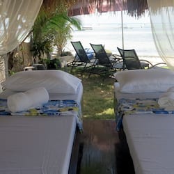 Couples treatment room(s), massages on the beach