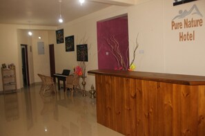Lobby - Pure Nature Hotel (Kandy)