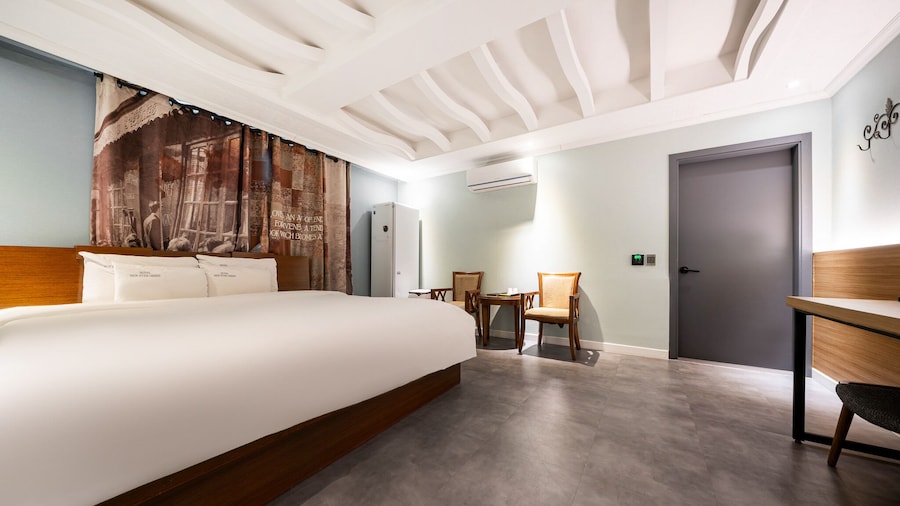 Hotel New Evergreen