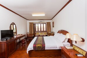 Superior Double Room | View from room - Mekong Hotel (Vientiane)