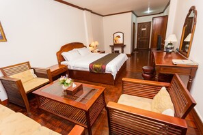 Superior Double Room - Mekong Hotel (Vientiane)