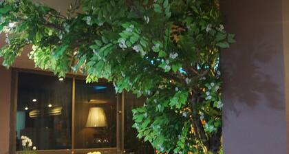 Bangkok Travel Suites