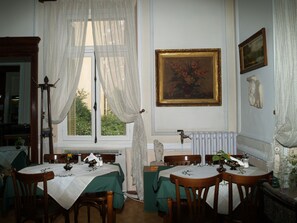 Dining - Hotel Acropolis House (Athens)