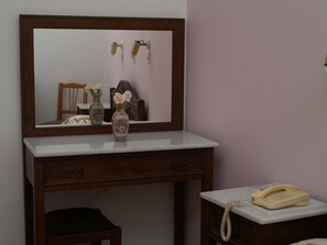 Room amenity - Hotel Acropolis House (Athens)