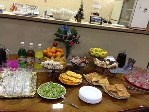 Daily buffet breakfast for a fee - Hotel Bonus (Tbilisi)