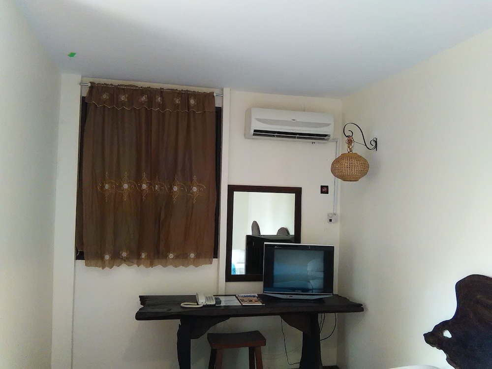 Kuching Waterfront Lodge photo 6