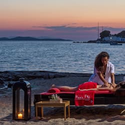 Manicure/pedicure, massaggi