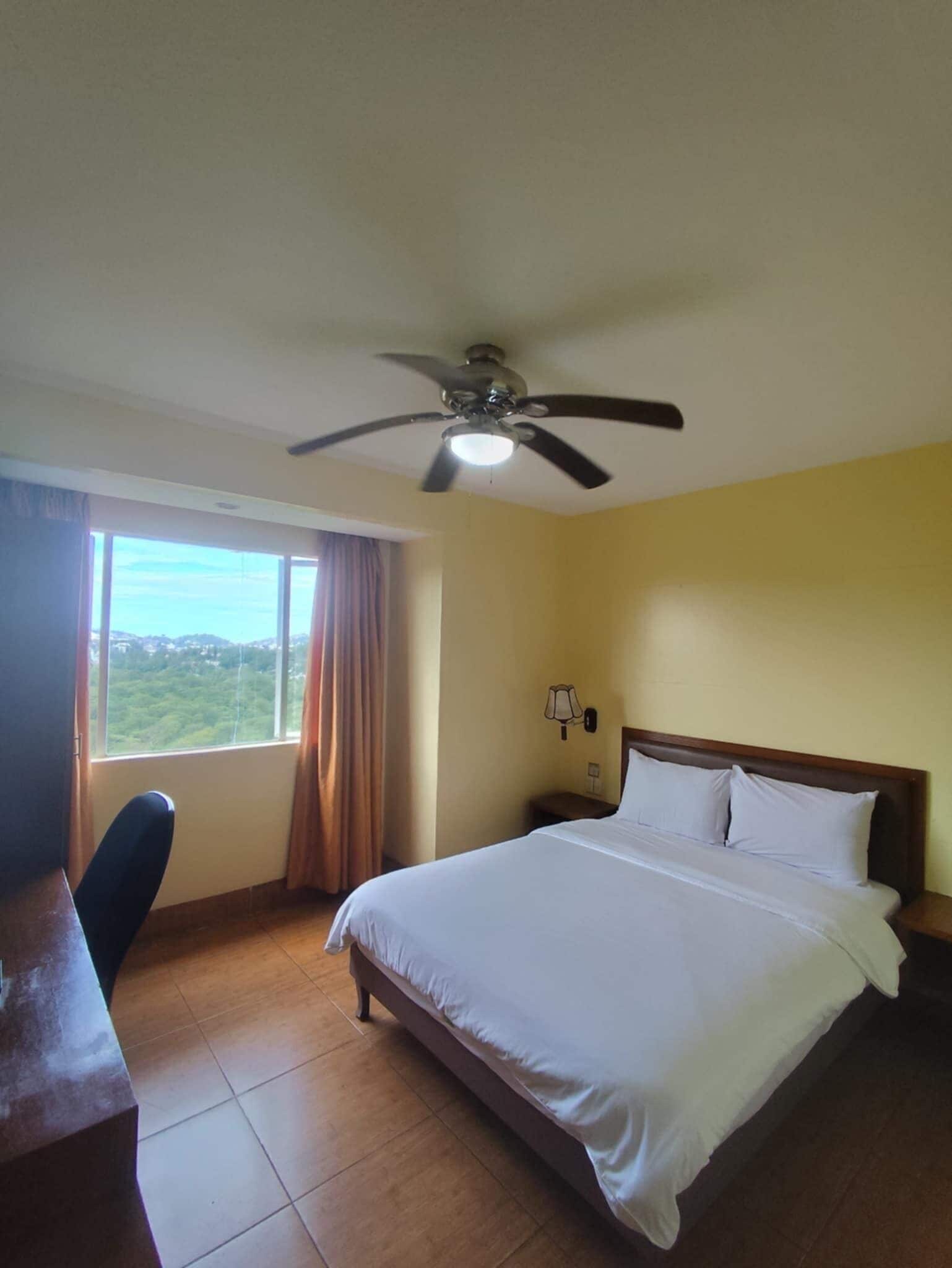 Deluxe Room | Bed sheets