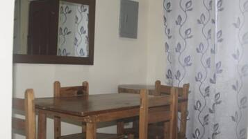 Café da manhã, almoço e jantar