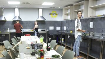 Buffet breakfast on weekdays (EUR 5 per person)