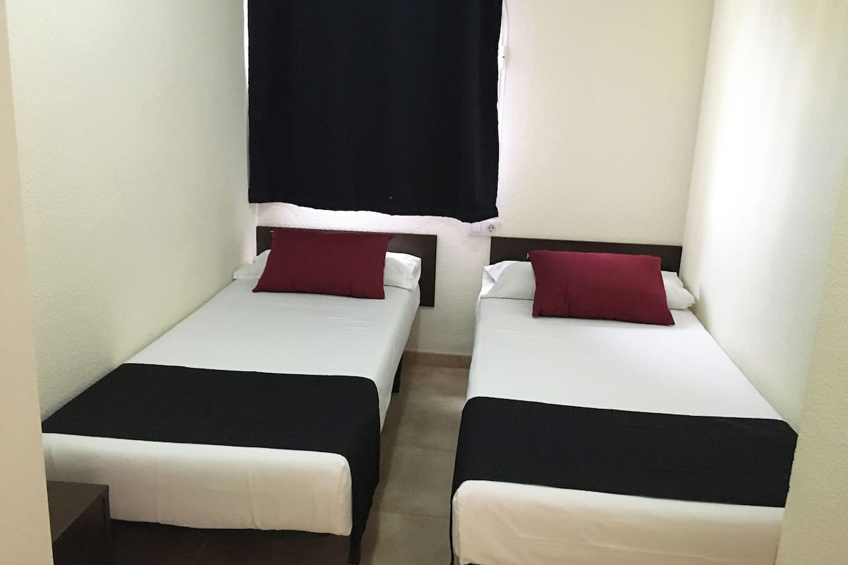 Individually decorated, individually furnished, bed sheets