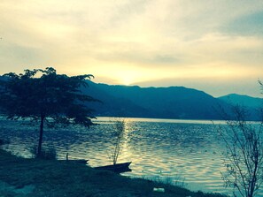 View from property - Hotel Lake House (Pokhara)