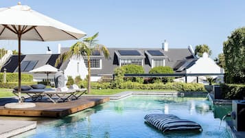 2 outdoor pools, pool umbrellas, sun loungers