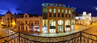 Hotel King David