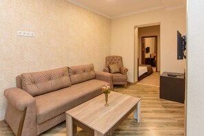 Living area - Hotel King David (Tbilisi)