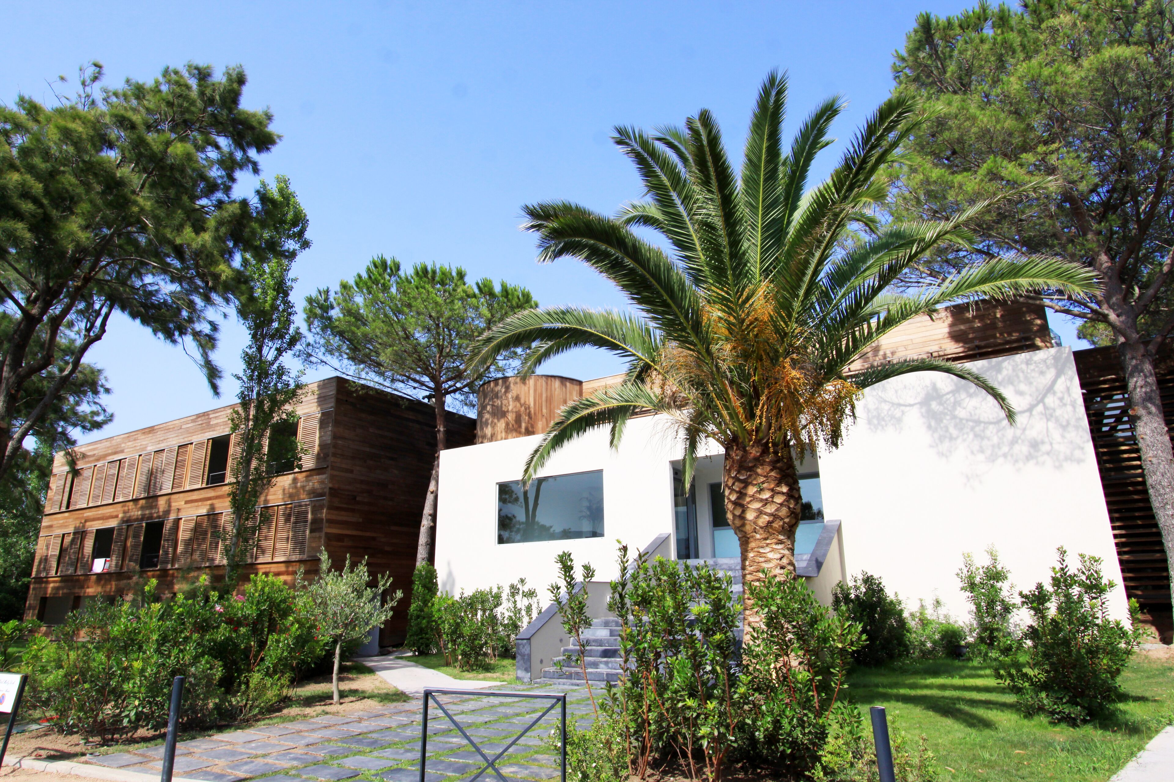 chambre standard côté lagune | 1 bedroom, minibar, in-room safe, desk