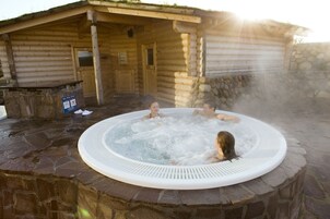 Couples treatment rooms, Turkish bath, body treatments, aromatherapy