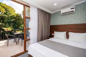 Family Room with Terrace