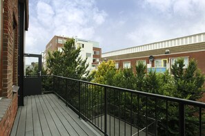 尊榮公寓, 1 間臥室, 陽台, 花園景觀 | 陽台