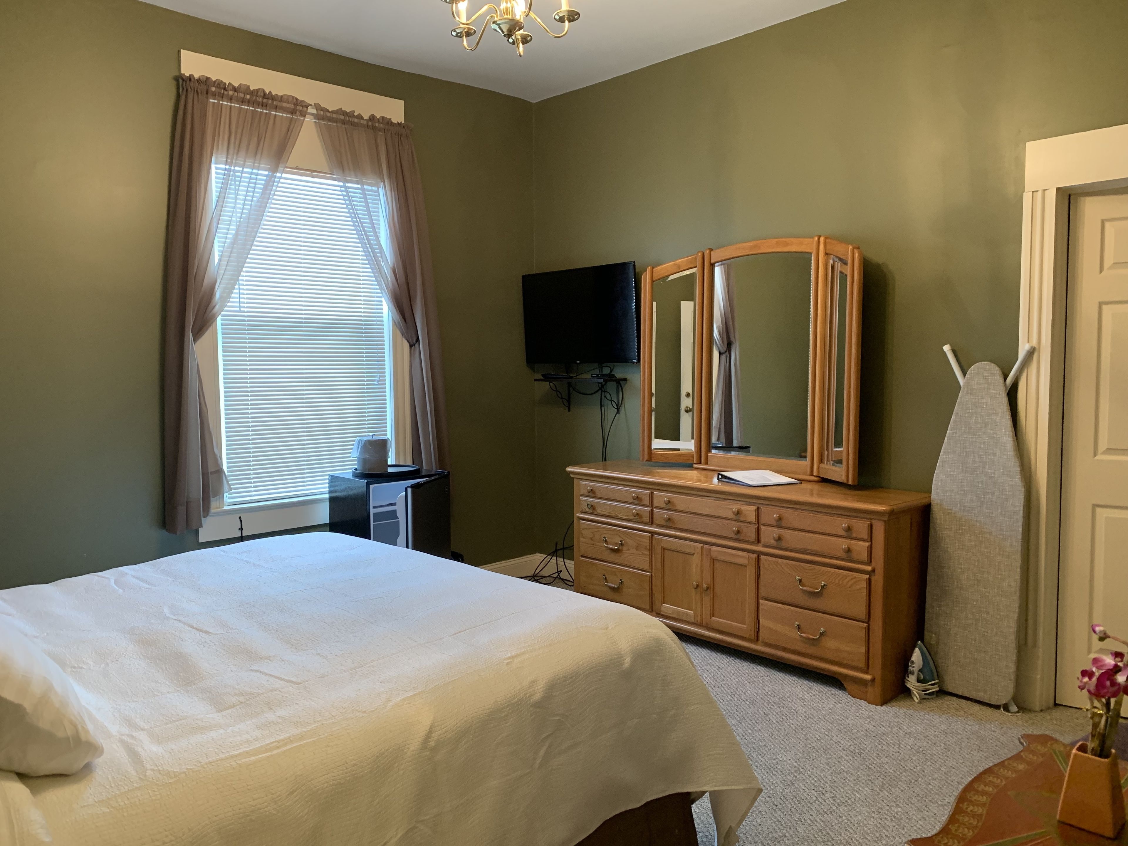 comfort room (room #2) | iron/ironing board, bed sheets