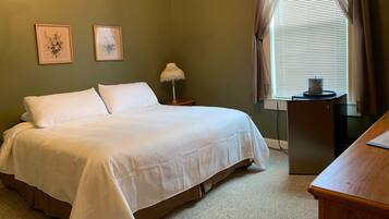 Premium Room (Room #2) | Iron/ironing board, bed sheets