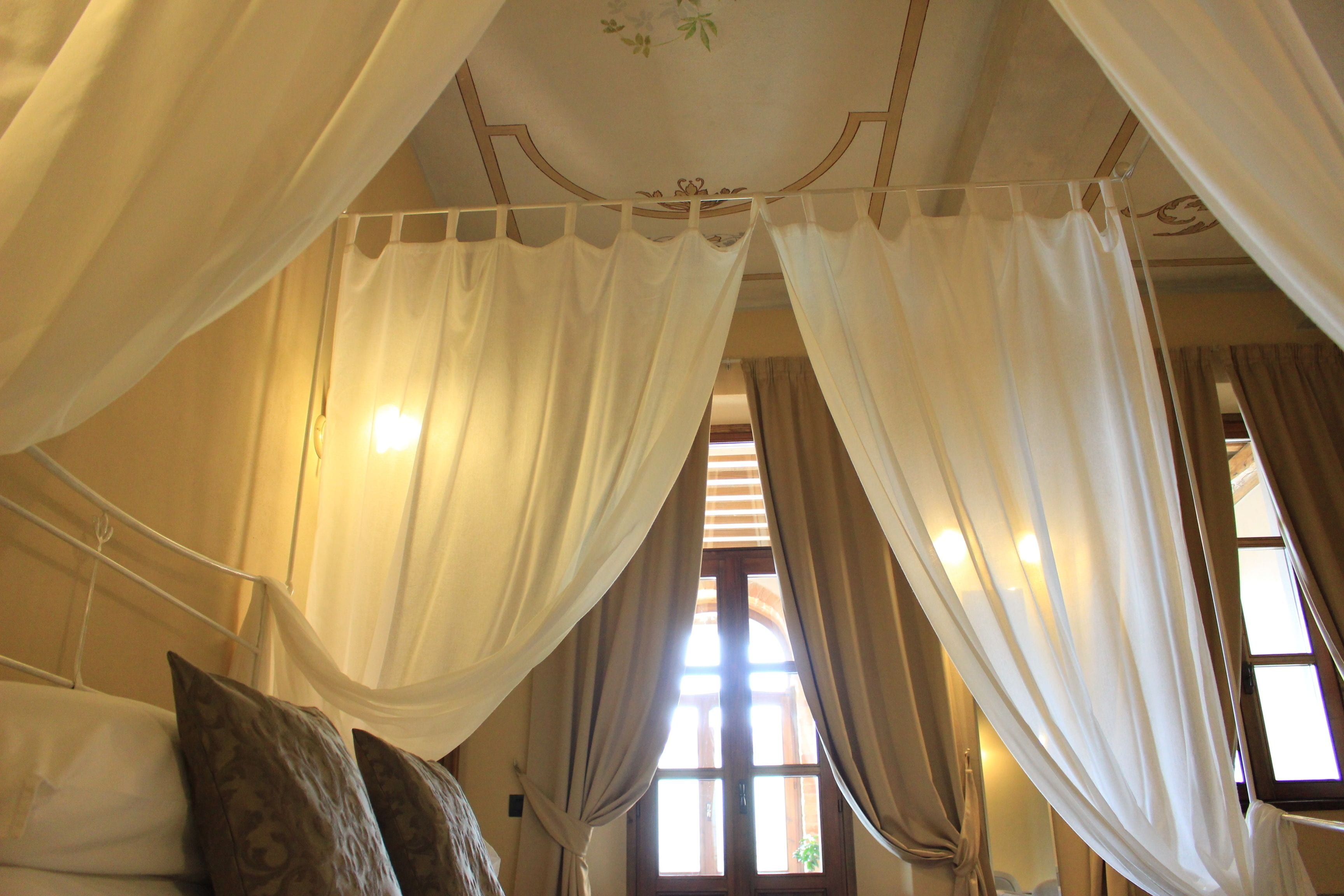 Kamar Double Superior | Meja kerja, tirai kedap cahaya, dan tempat tidur lipat/tambahan