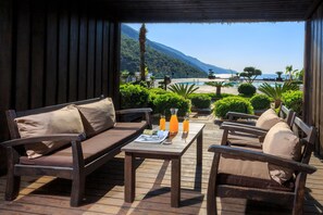Terrace/patio - Manaspark Deluxe Hotel (Fethiye)