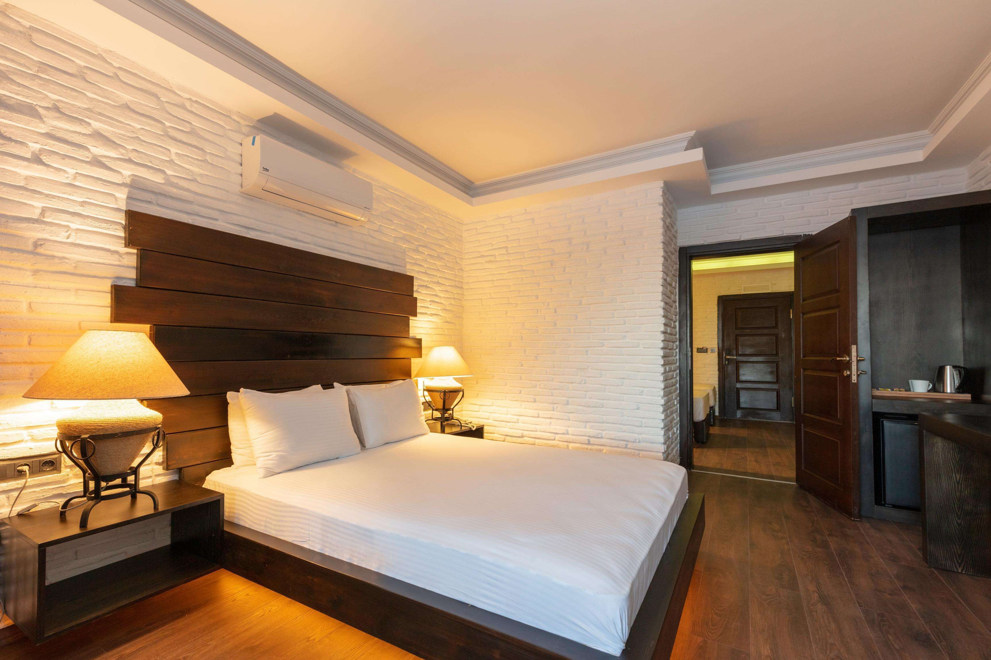 Minibar, coffres-forts dans les chambres, chambres insonorisées