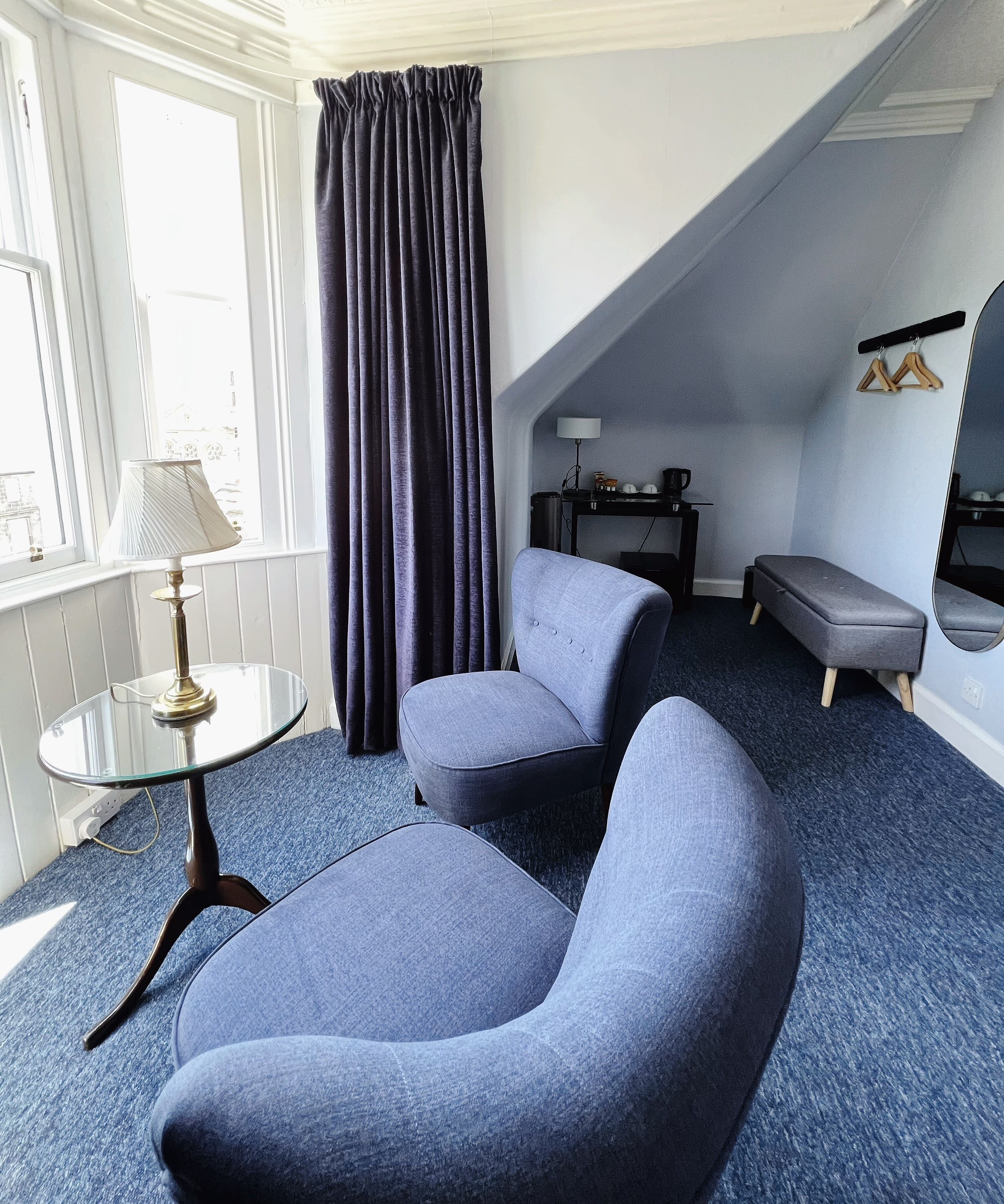 Photo - Gladstone House