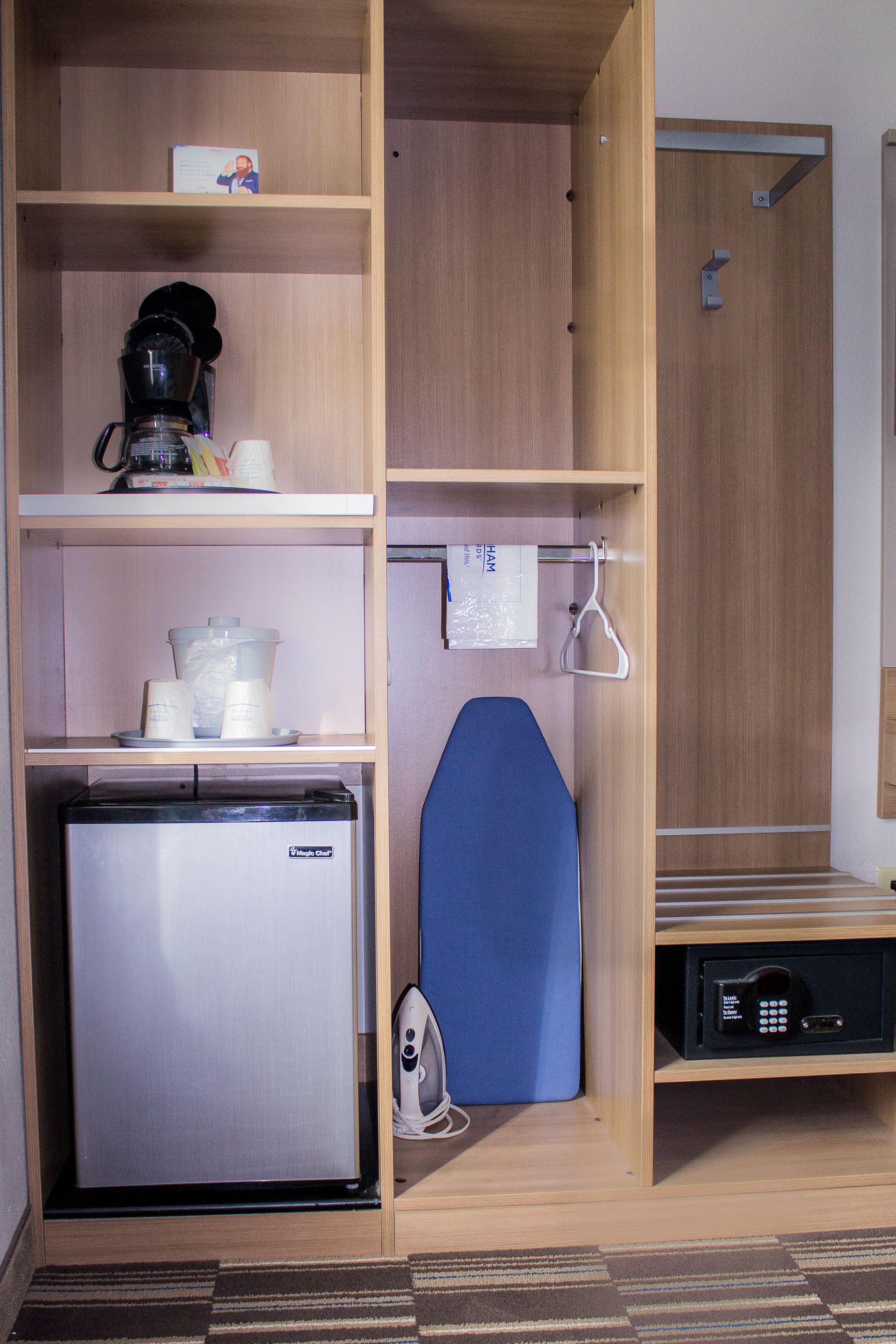 premium bedding, down duvets, pillow-top beds, in-room safe