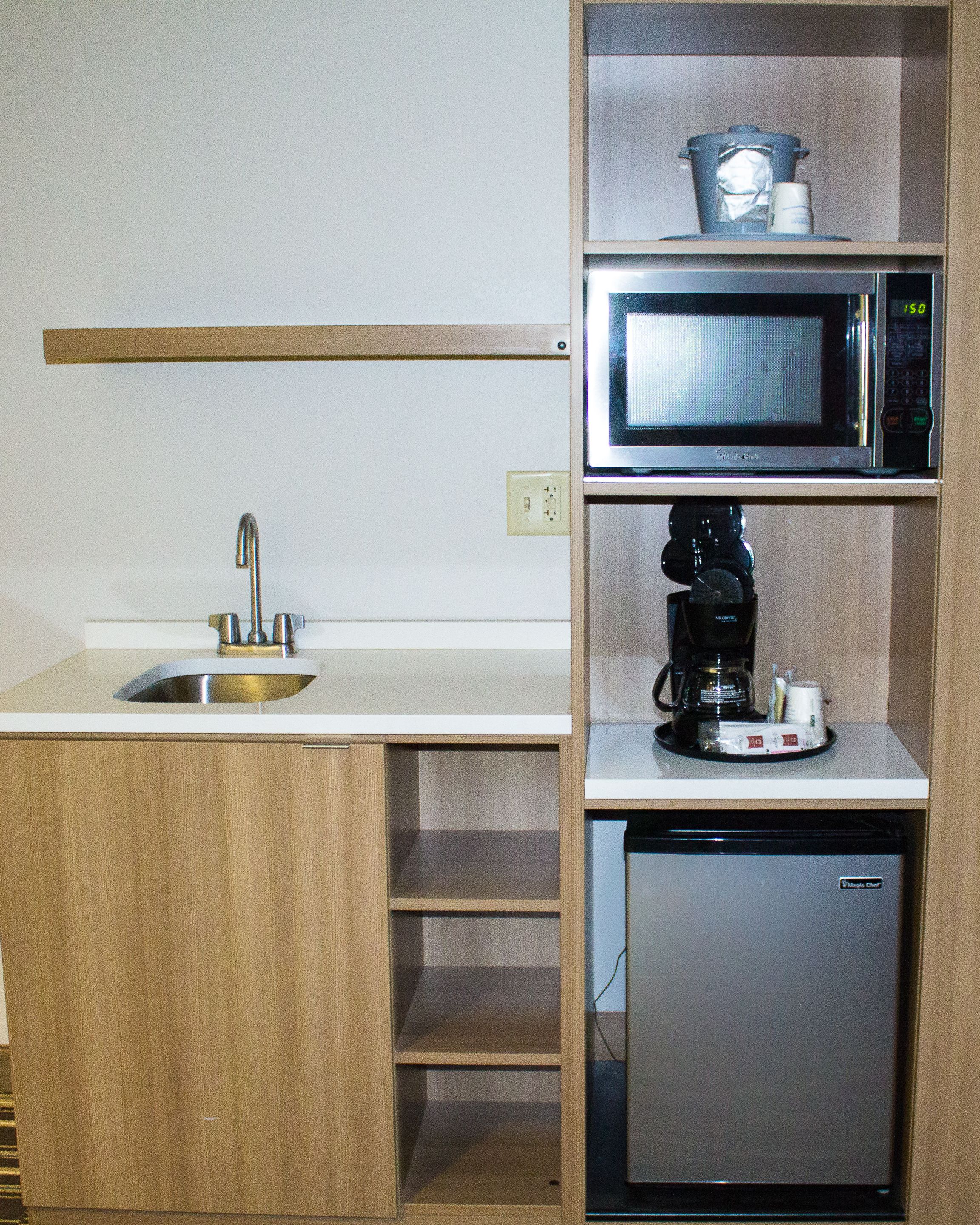 premium bedding, down duvets, pillow-top beds, in-room safe